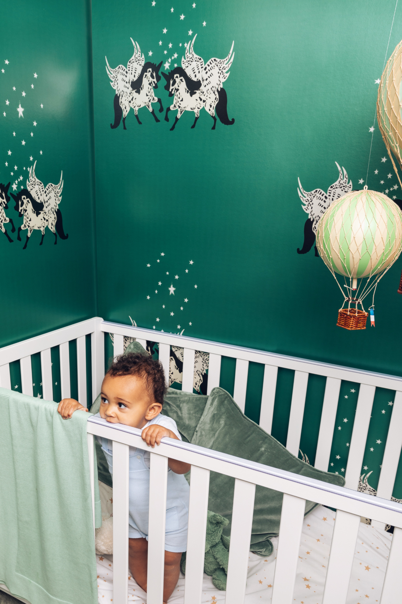 Star Unicorn Wallpaper, Emerald